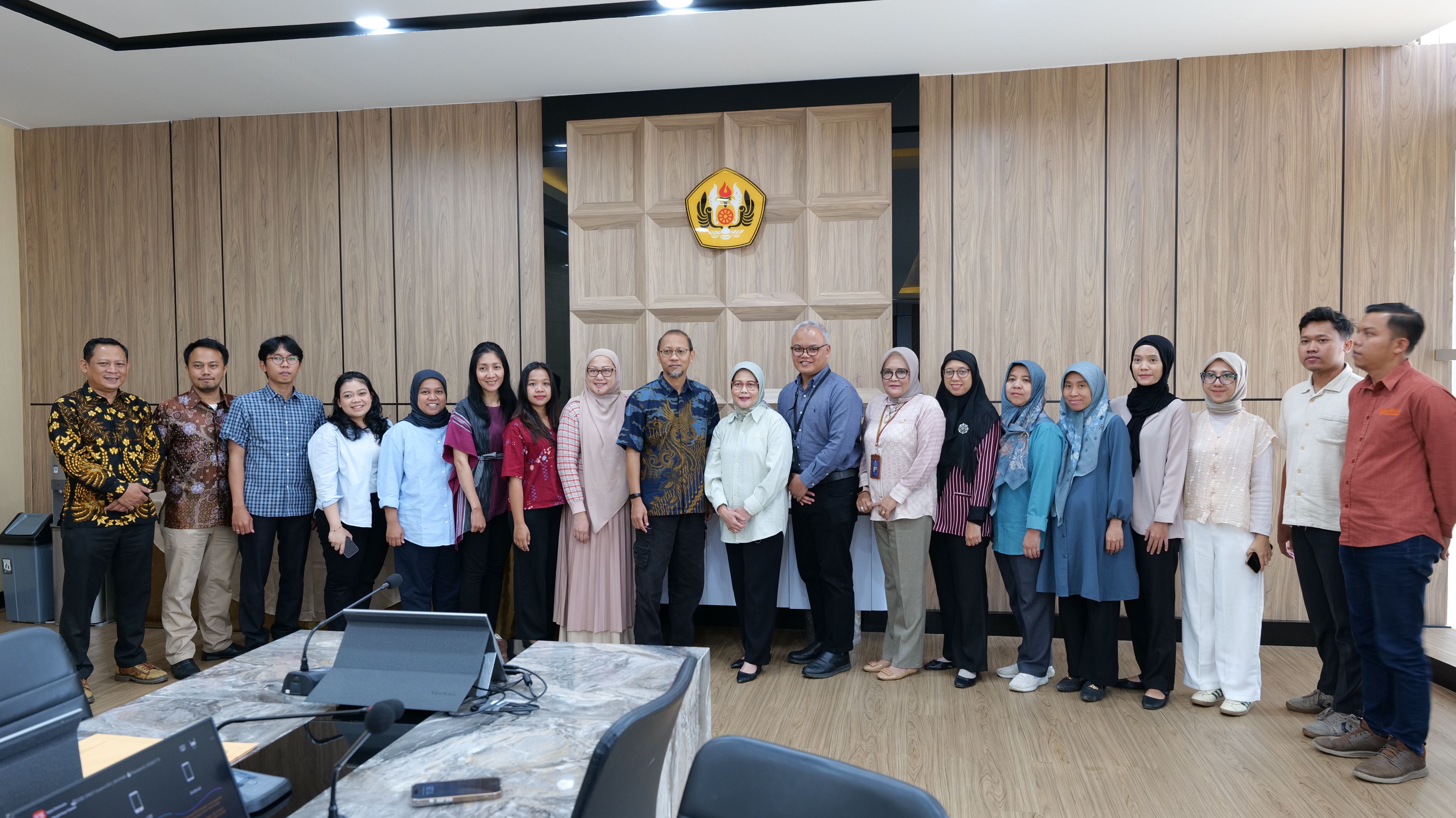 BAPETEN Benchmark Pengelolaan Informasi Publik ke Universitas Padjadjaran